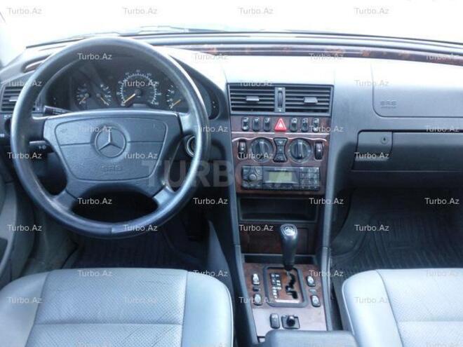 Mercedes C 230 1999, 167,000 km - 2.3 l - Bakı