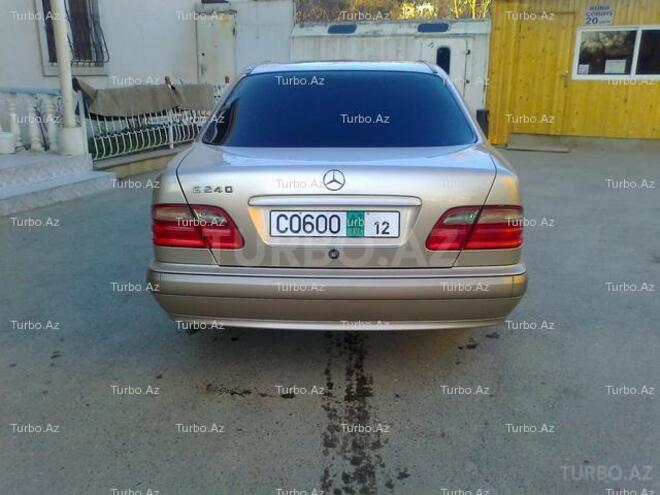 Mercedes E 240 2000, 115,000 km - 2.6 l - Bakı