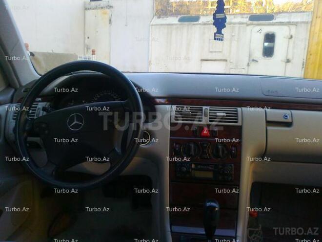 Mercedes E 240 2000, 115,000 km - 2.6 l - Bakı