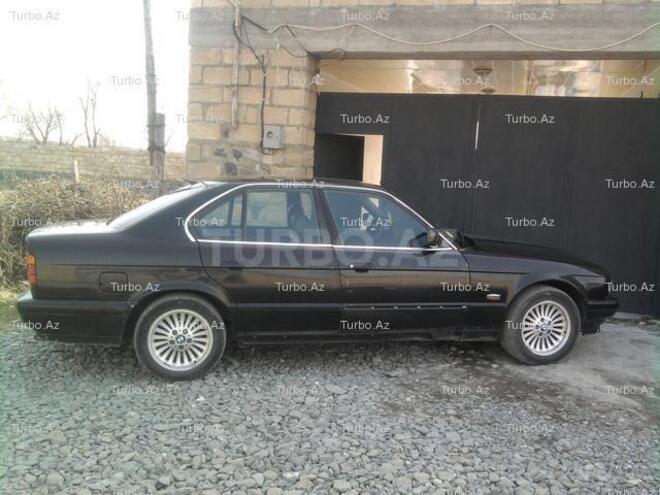 BMW 535 1993, 245,000 km - 3.5 l - Bakı