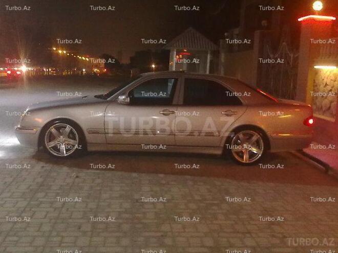 Mercedes E 320 2000, 180,000 km - 3.2 l - Bakı
