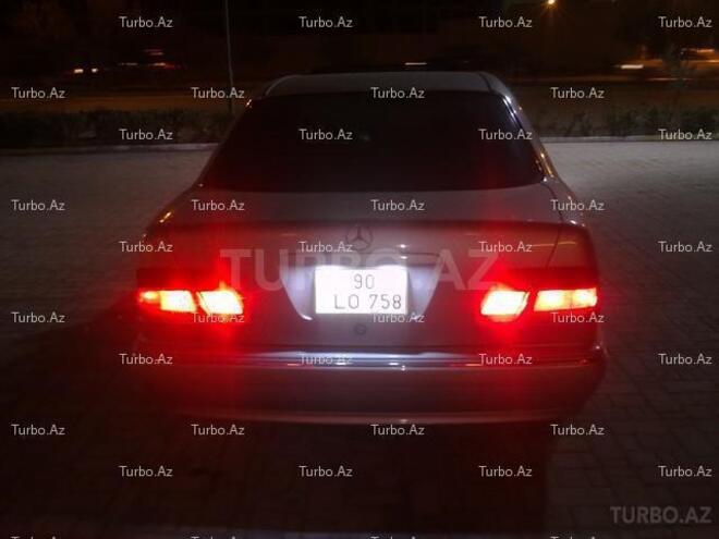 Mercedes E 320 2000, 180,000 km - 3.2 l - Bakı