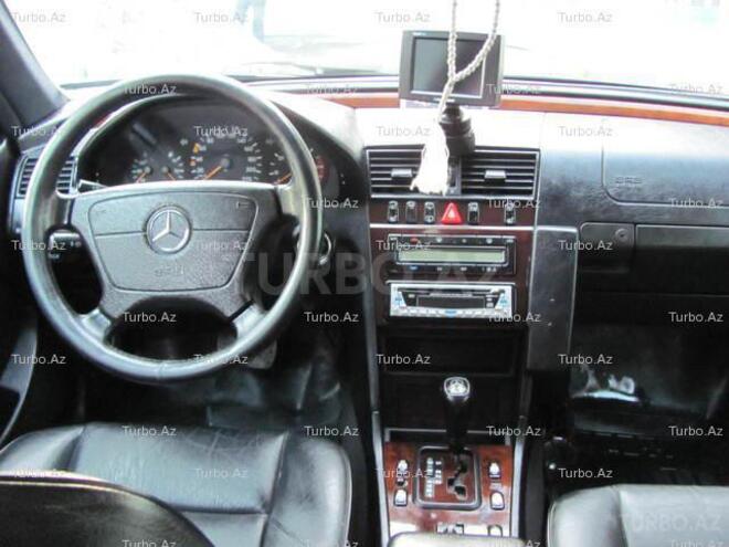 Mercedes C 220 1999, 229,000 km - 2.2 l - Bakı
