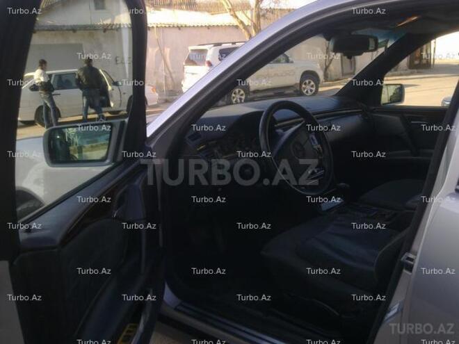 Mercedes E 230 1996, 256,000 km - 2.3 l - Bakı