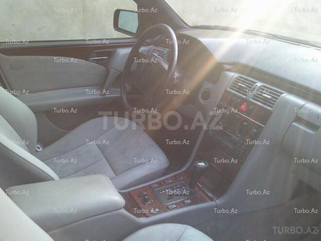 Mercedes E 240 1998, 185,000 km - 2.4 л - Bakı