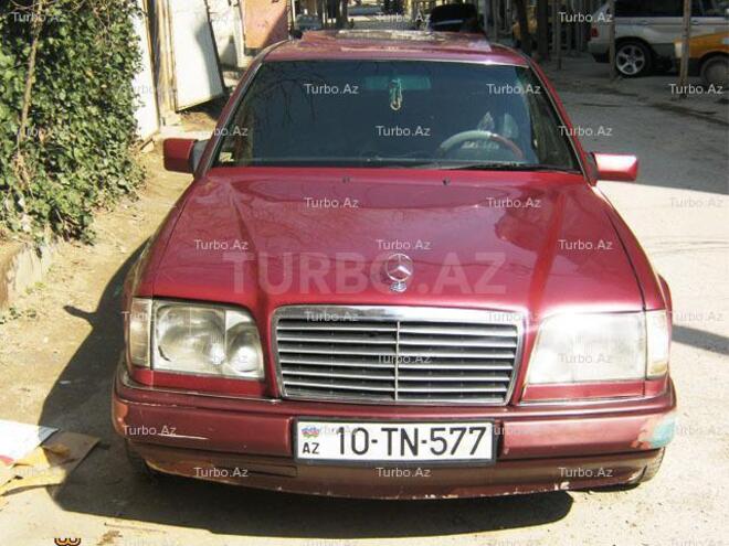 Mercedes E 200 1994, 290,000 km - 2.0 л - Bakı