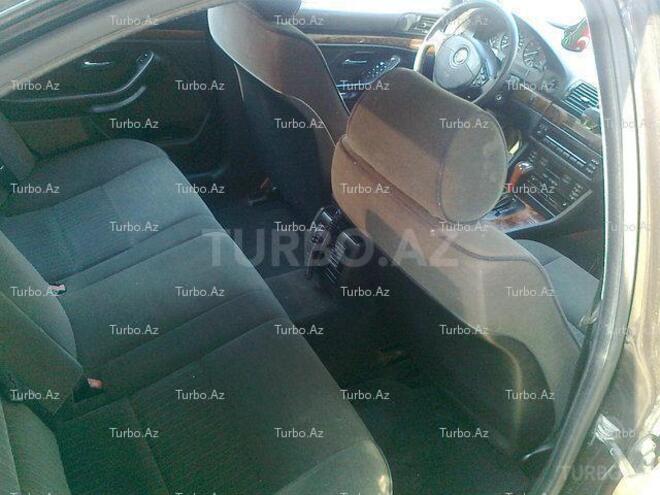 BMW 523 1997, 243,000 km - 2.5 l - Bakı
