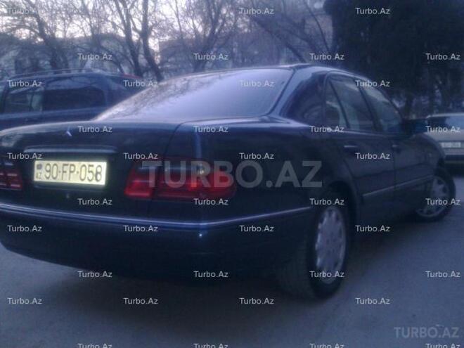 Mercedes E 230 1995, 194,000 km - 2.3 l - Bakı
