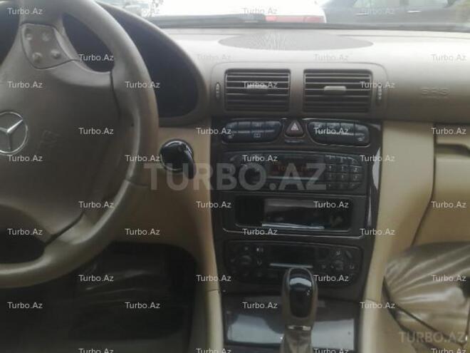 Mercedes C 240 2004, 200,000 km - 2.6 л - Bakı