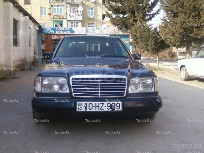 Mercedes E 260 1988, 260,000 km - 2.6 l - Bakı