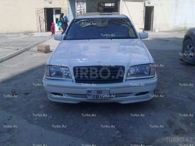 Mercedes C 230 1999, 174,000 km - 2.3 l - Bakı