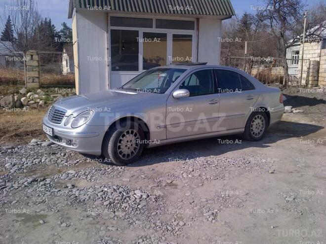 Mercedes E 220 2003, 190,000 km - 2.2 l - Bakı