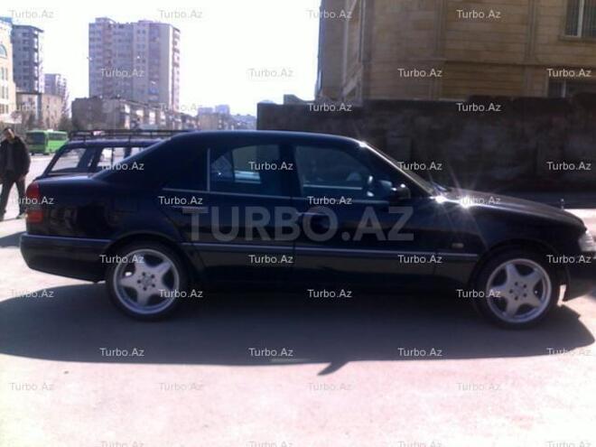 Mercedes C 220 1993, 325,000 km - 2.2 l - Bakı
