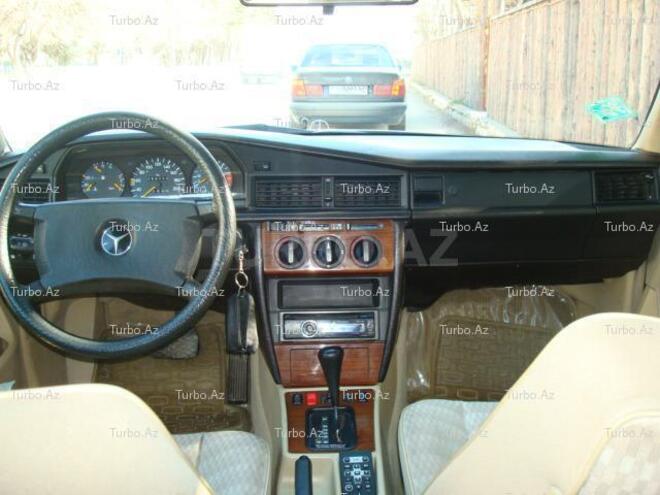 Mercedes 190 1991, 270,000 km - 2.0 l - Bakı