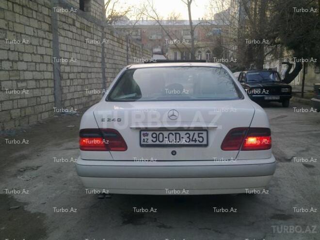 Mercedes E 240 1998, 152,000 km - 2.4 l - Bakı