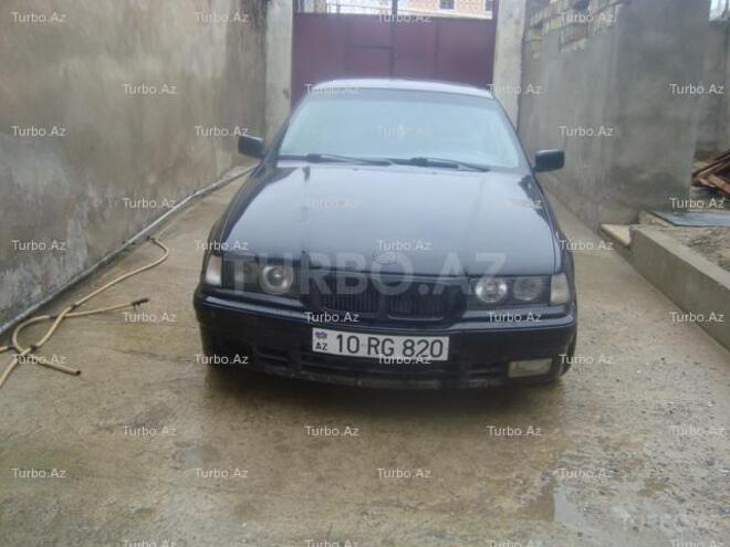BMW 320 1993, 352,000 km - 2.0 л - Bakı