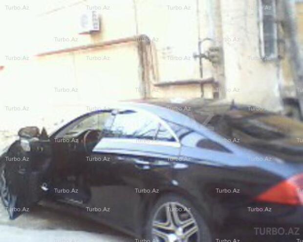 Mercedes CLS 350 2005, 80,000 km - 3.5 l - Bakı