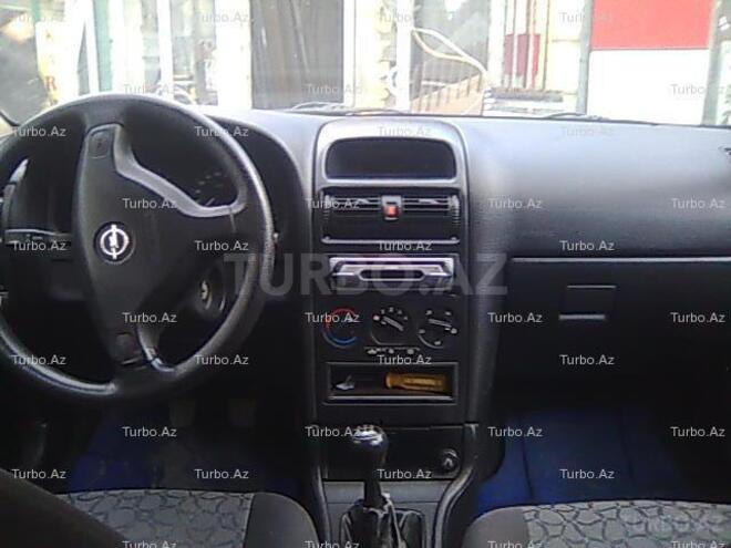 Opel Astra 1999, 200,000 km - 2.0 l - Bakı