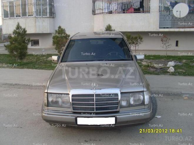 Mercedes E 300 1989, 100,000 km - 3.0 l - Bakı