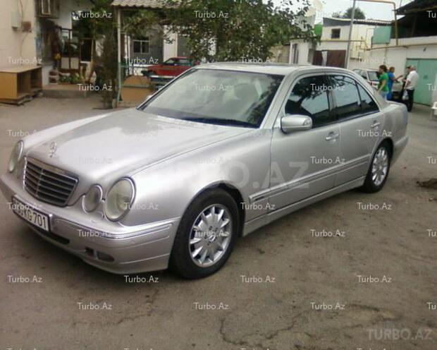 Mercedes E 320 2000, 296,000 km - 3.2 l - Bakı