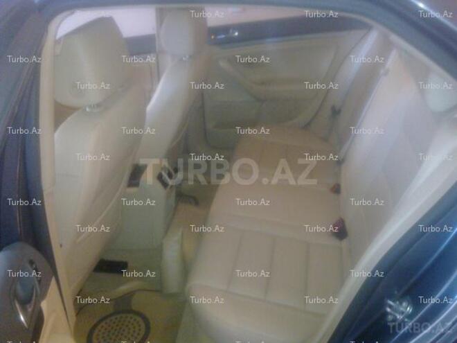 Volkswagen Jetta 2008, 88,560 km - 2.5 l - Bakı
