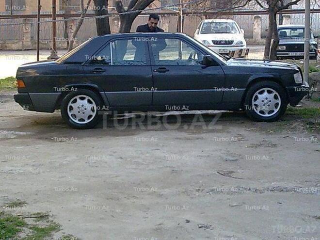 Mercedes 190 1992, 351,351 km - 2.6 l - Bakı