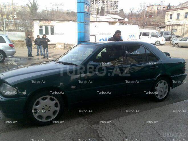 Mercedes C 220 1998, 136,000 km - 2.2 л - Bakı