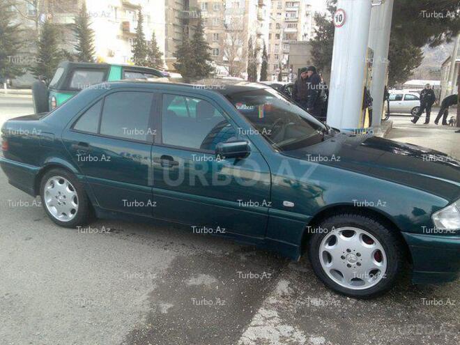 Mercedes C 220 1998, 136,000 km - 2.2 л - Bakı