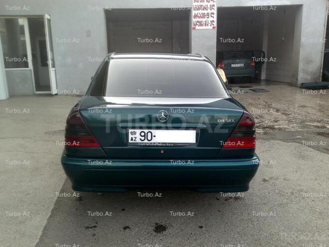 Mercedes C 220 1998, 136,000 km - 2.2 л - Bakı