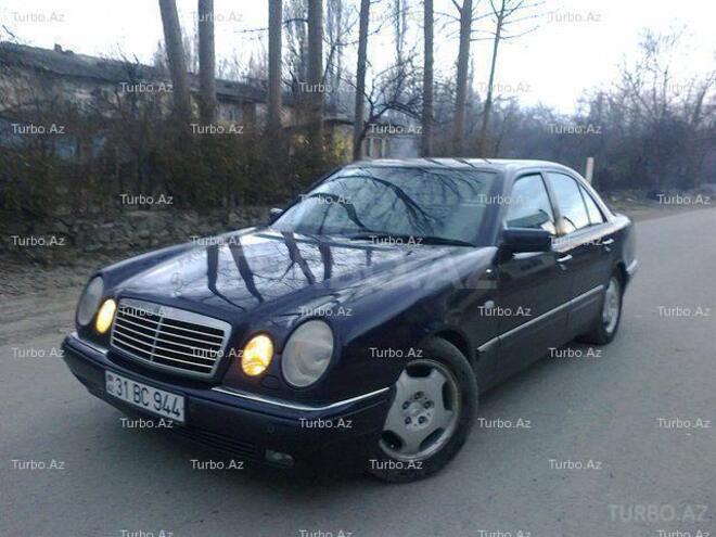 Mercedes E 320 1997, 298,000 km - 3.2 l - Bakı