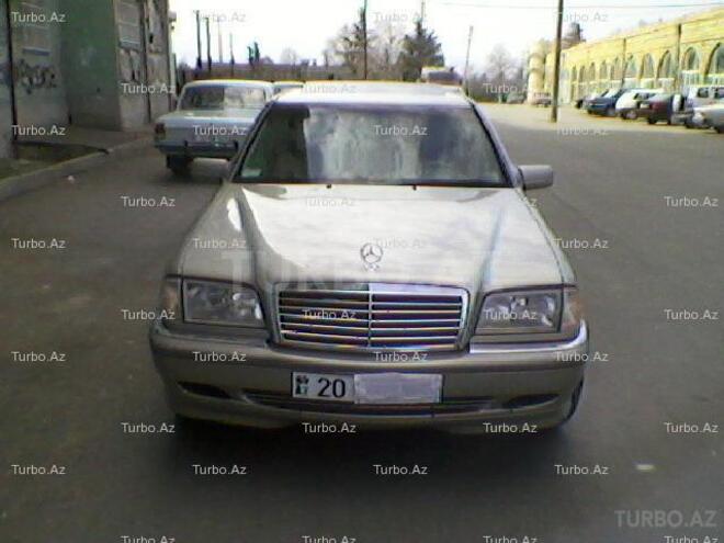 Mercedes C 230 1999, 225,000 km - 2.3 l - Bakı