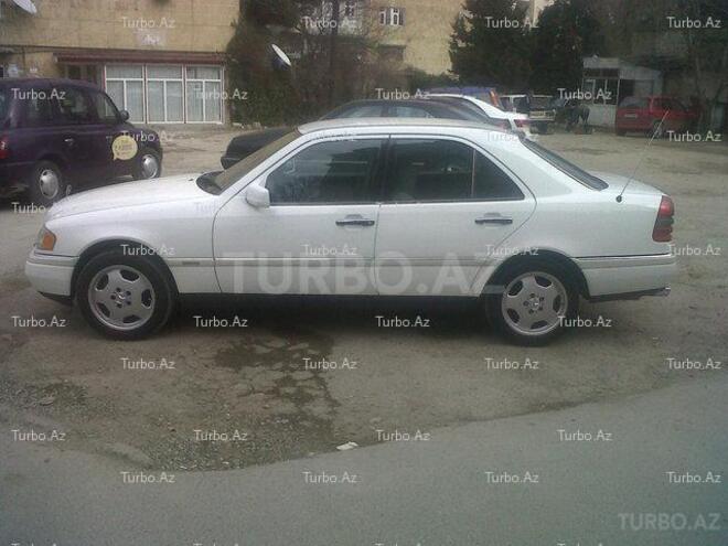 Mercedes C 180 1994, 260,000 km - 1.8 л - Bakı