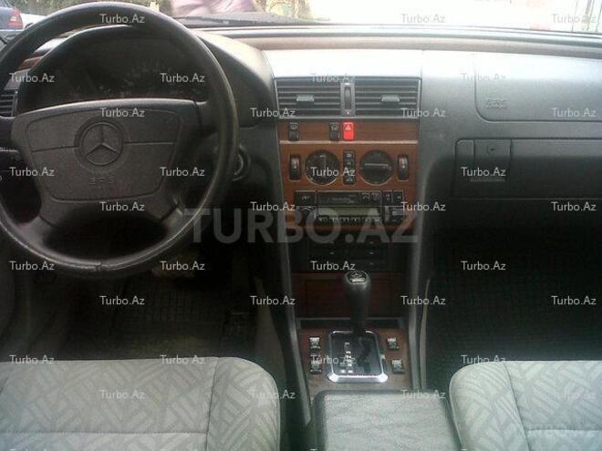 Mercedes C 180 1994, 260,000 km - 1.8 л - Bakı