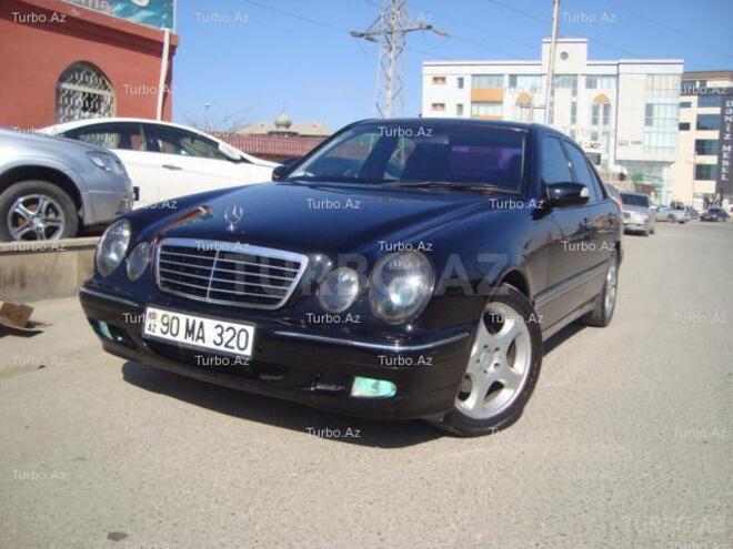 Mercedes E 320 2001, 173,000 km - 3.2 l - Bakı