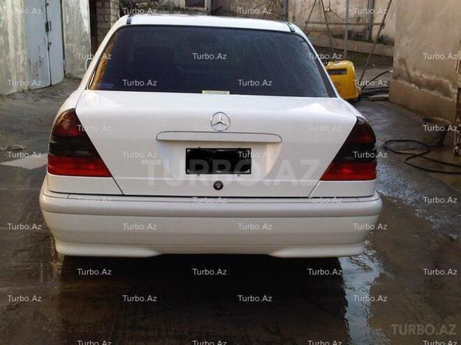 Mercedes C 200 1999, 83,729 km - 2.0 л - Bakı