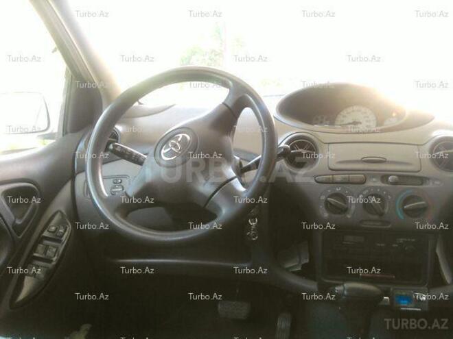 Toyota Vitz 2002, 136,000 km - 1.0 l - Bakı