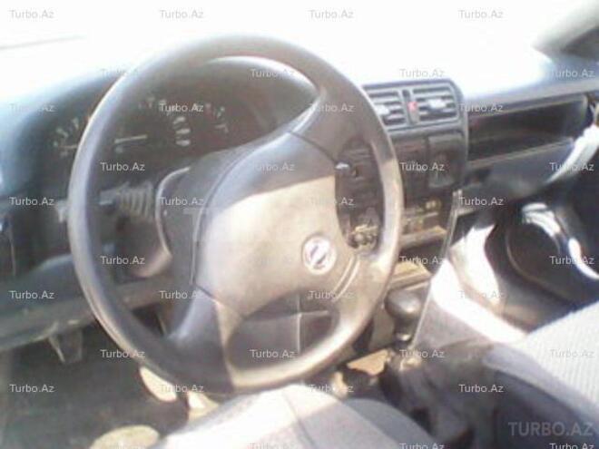 Opel Vectra 1989, 55,000 km - 1.6 l - Bakı