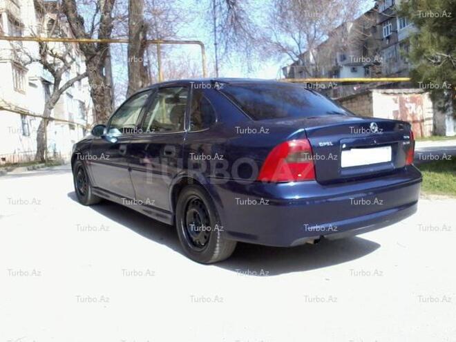 Opel Vectra 1999, 145,323 km - 2.0 l - Bakı