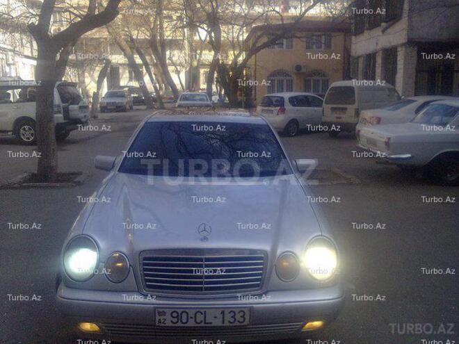 Mercedes E 220 1996, 350,000 km - 2.2 л - Bakı
