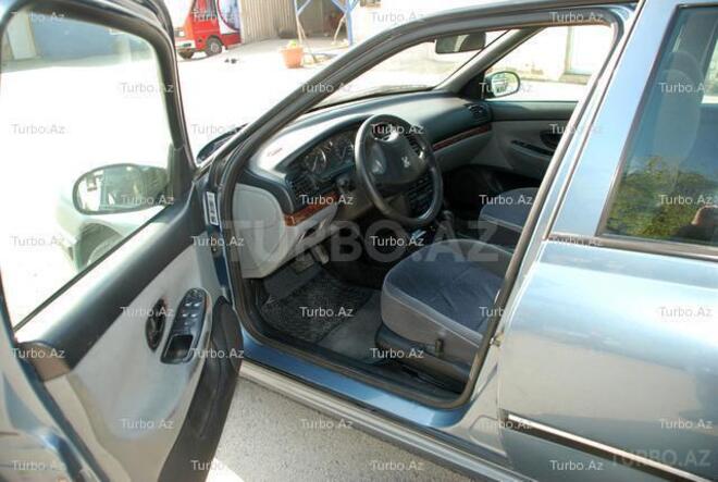 Peugeot 406 2002, 290,000 km - 2.0 l - Bakı
