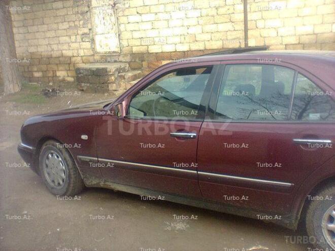 Mercedes E 230 1997, 200,000 km - 2.3 l - Bakı
