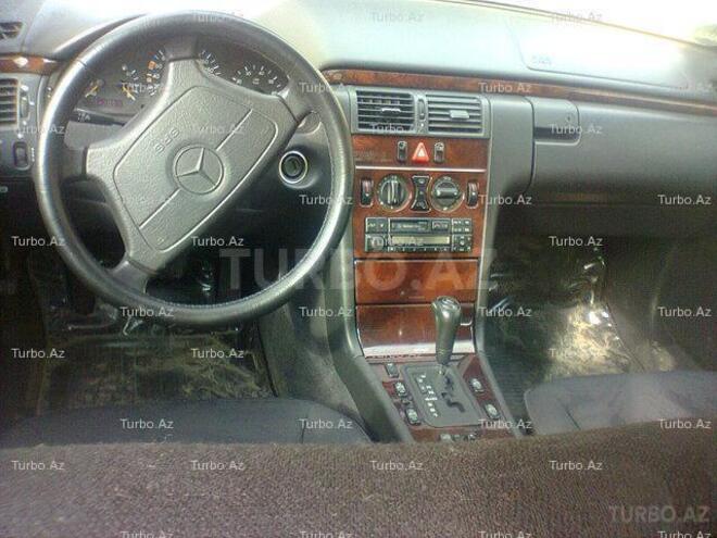 Mercedes E 230 1997, 200,000 km - 2.3 l - Bakı