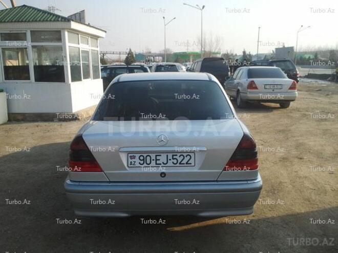 Mercedes C 180 1999, 130,000 km - 1.8 l - Bakı