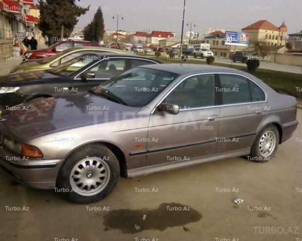 BMW 523 1996, 286,000 km - 2.5 l - Bakı
