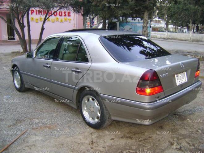Mercedes C 230 1997, 200,000 km - 2.3 l - Bakı