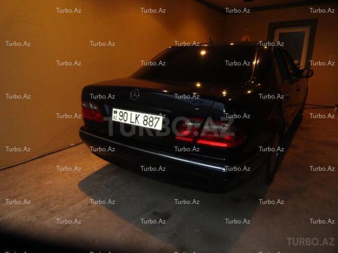 Mercedes E 320 2000, 230,000 km - 3.2 l - Bakı