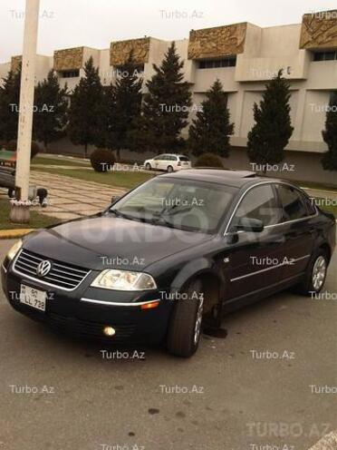 Volkswagen Passat 2003, 68,000 km - 1.8 л - Bakı