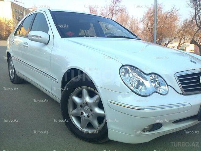 Mercedes C 200 2001, 110,000 km - 2.0 l - Bakı