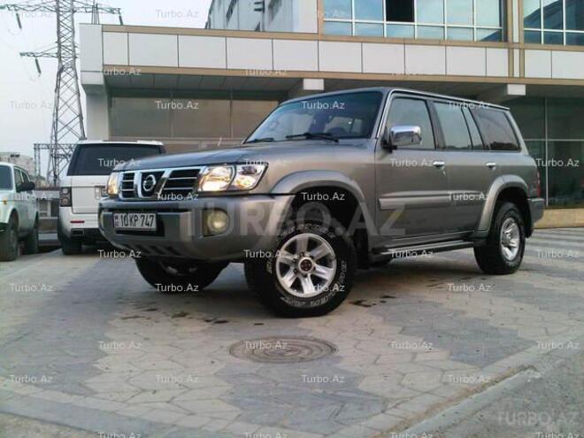 Nissan Patrol 2002, 175,000 km - 4.8 l - Bakı