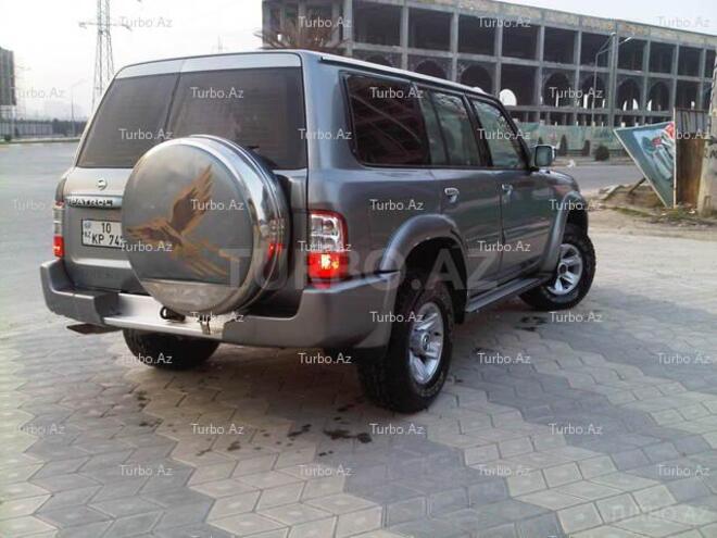 Nissan Patrol 2002, 175,000 km - 4.8 l - Bakı